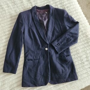 Elegant Navy Women's Blazer